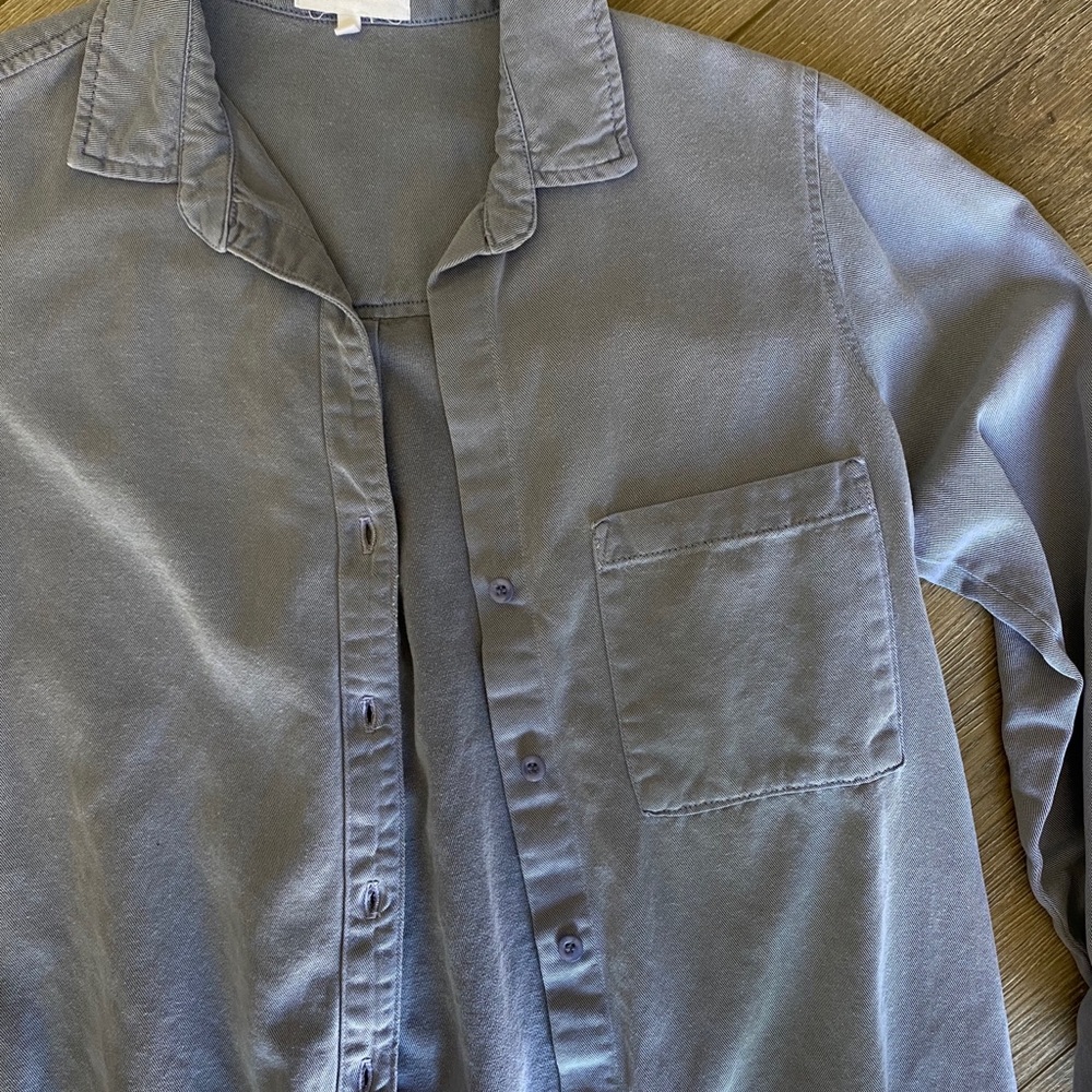 CUTE BUTTON DOWN - Picture 11 of 11